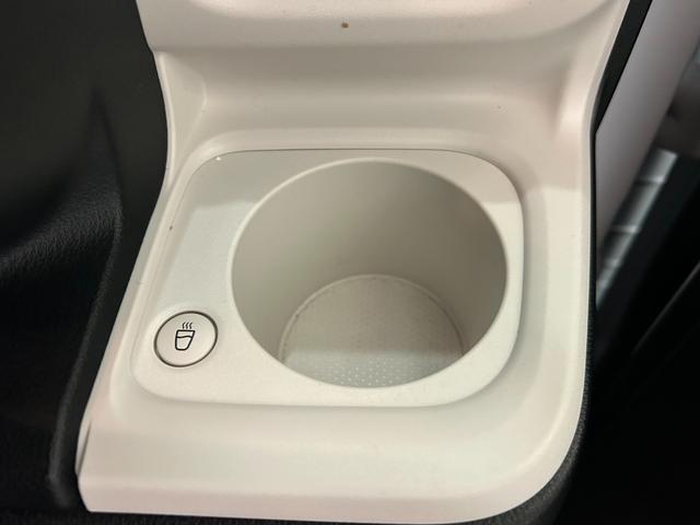 ムーヴキャンバスストライプスＧ電動パーキング　プッシュボタンスタ−ト　両側電動スライドドア　コ−ナ−センサ−　衝突被害軽減ブレーキ　アイドリングストップ機能　シ−トヒ−タ−　パノラマモニタ−対応　ＬＥＤヘッドライト（奈良県）の中古車