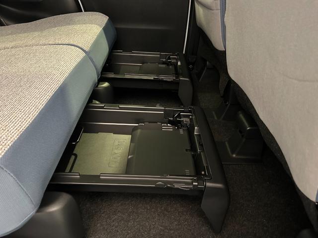 ムーヴキャンバスストライプスＧ電動パーキング　プッシュボタンスタ−ト　両側電動スライドドア　コ−ナ−センサ−　衝突被害軽減ブレーキ　アイドリングストップ機能　シ−トヒ−タ−　パノラマモニタ−対応　ＬＥＤヘッドライト（奈良県）の中古車