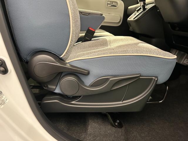 ムーヴキャンバスストライプスＧ電動パーキング　プッシュボタンスタ−ト　両側電動スライドドア　コ−ナ−センサ−　衝突被害軽減ブレーキ　アイドリングストップ機能　シ−トヒ−タ−　パノラマモニタ−対応　ＬＥＤヘッドライト（奈良県）の中古車