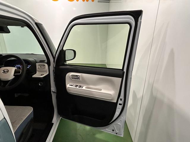 ムーヴキャンバスストライプスＧ電動パーキング　プッシュボタンスタ−ト　両側電動スライドドア　コ−ナ−センサ−　衝突被害軽減ブレーキ　アイドリングストップ機能　シ−トヒ−タ−　パノラマモニタ−対応　ＬＥＤヘッドライト（奈良県）の中古車