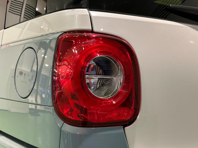 ムーヴキャンバスストライプスＧ電動パーキング　プッシュボタンスタ−ト　両側電動スライドドア　コ−ナ−センサ−　衝突被害軽減ブレーキ　アイドリングストップ機能　シ−トヒ−タ−　パノラマモニタ−対応　ＬＥＤヘッドライト（奈良県）の中古車