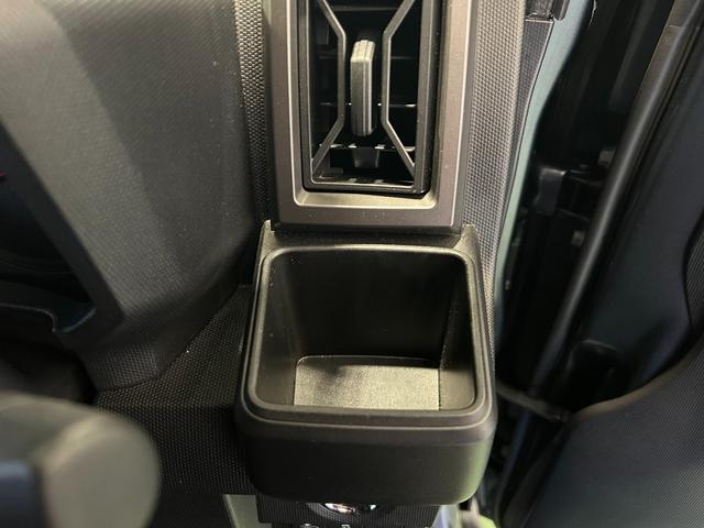 タフトＧターボ　ダーククロムベンチャーバックカメラ対応　シ−トヒ−タ−　プッシュボタンスタ−ト　衝突被害軽減ブレーキ　コ−ナ−センサ−　アイドリングストップ機能　電動パーキング　全車速追従機能付ＡＣＣ　ＬＥＤヘッドライト（奈良県）の中古車