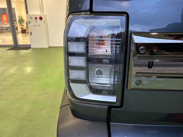 タフトＧターボ　ダーククロムベンチャーバックカメラ対応　シ−トヒ−タ−　プッシュボタンスタ−ト　衝突被害軽減ブレーキ　コ−ナ−センサ−　アイドリングストップ機能　電動パーキング　全車速追従機能付ＡＣＣ　ＬＥＤヘッドライト（奈良県）の中古車