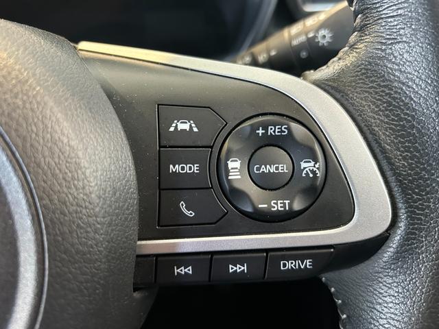 ロッキープレミアムＧパノラマモニタ−対応　プッシュボタンスタ−ト　衝突被害軽減ブレーキ　コ−ナ−センサ−　アイドリングストップ機能　電動パーキング　フロントシ−トヒ−タ−（奈良県）の中古車