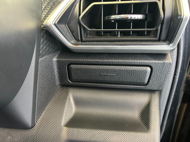 ロッキープレミアムＧパノラマモニタ−対応　プッシュボタンスタ−ト　衝突被害軽減ブレーキ　コ−ナ−センサ−　アイドリングストップ機能　電動パーキング　フロントシ−トヒ−タ−（奈良県）の中古車