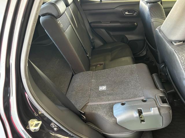 ロッキープレミアムＧパノラマモニタ−対応　プッシュボタンスタ−ト　衝突被害軽減ブレーキ　コ−ナ−センサ−　アイドリングストップ機能　電動パーキング　フロントシ−トヒ−タ−（奈良県）の中古車