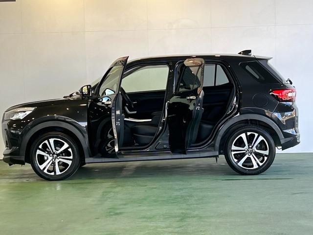 ロッキープレミアムＧパノラマモニタ−対応　プッシュボタンスタ−ト　衝突被害軽減ブレーキ　コ−ナ−センサ−　アイドリングストップ機能　電動パーキング　フロントシ−トヒ−タ−（奈良県）の中古車