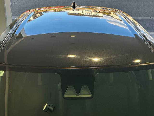 ロッキープレミアムＧパノラマモニタ−対応　プッシュボタンスタ−ト　衝突被害軽減ブレーキ　コ−ナ−センサ−　アイドリングストップ機能　電動パーキング　フロントシ−トヒ−タ−（奈良県）の中古車