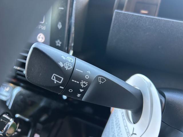 タントカスタムＸディスプレイオーディオ　電動パーキング　両側電動スライドドア　プッシュボタンスタ−ト　衝突被害軽減ブレーキ　コ−ナ−センサ−　アイドリングストップ機能　シ−トヒ−タ−　バックカメラ　ＬＥＤヘッドライト（奈良県）の中古車