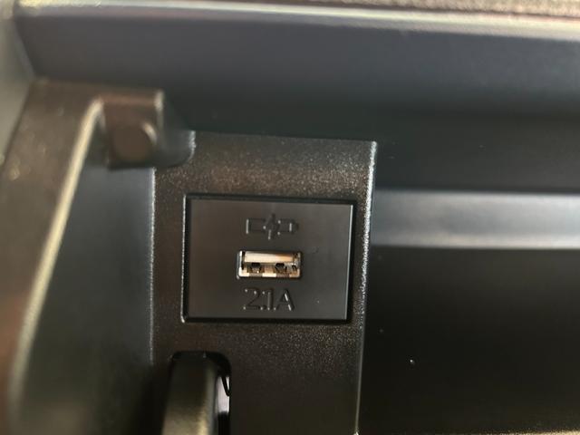 タントカスタムＸディスプレイオーディオ　電動パーキング　両側電動スライドドア　プッシュボタンスタ−ト　衝突被害軽減ブレーキ　コ−ナ−センサ−　アイドリングストップ機能　シ−トヒ−タ−　バックカメラ　ＬＥＤヘッドライト（奈良県）の中古車