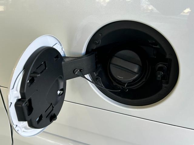 タントカスタムＸディスプレイオーディオ　電動パーキング　両側電動スライドドア　プッシュボタンスタ−ト　衝突被害軽減ブレーキ　コ−ナ−センサ−　アイドリングストップ機能　シ−トヒ−タ−　バックカメラ　ＬＥＤヘッドライト（奈良県）の中古車