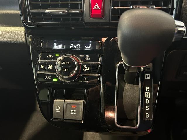 タントカスタムＸバックカメラ対応　両側電動スライドドア　衝突被害軽減ブレーキ　コ−ナ−センサ−　アイドリングストップ機能　シ−トヒ−タ−　電動パーキング　ＬＥＤヘッドライト　キーフリ−　アルミホイール（奈良県）の中古車