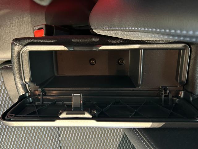 タントカスタムＸバックカメラ対応　両側電動スライドドア　衝突被害軽減ブレーキ　コ−ナ−センサ−　アイドリングストップ機能　シ−トヒ−タ−　電動パーキング　ＬＥＤヘッドライト　キーフリ−　アルミホイール（奈良県）の中古車