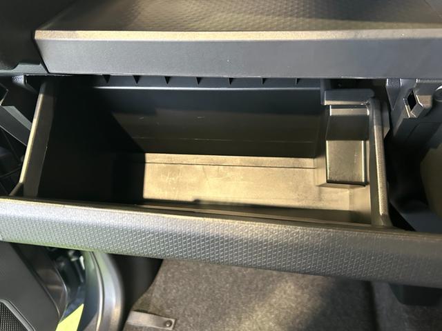 タントカスタムＸバックカメラ対応　両側電動スライドドア　衝突被害軽減ブレーキ　コ−ナ−センサ−　アイドリングストップ機能　シ−トヒ−タ−　電動パーキング　ＬＥＤヘッドライト　キーフリ−　アルミホイール（奈良県）の中古車