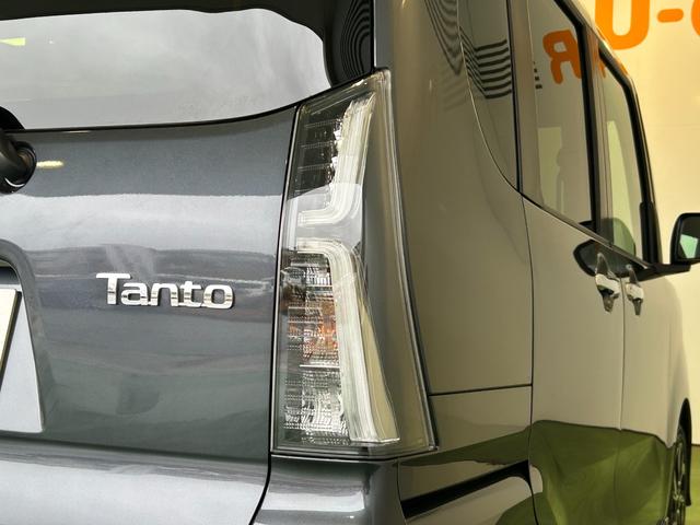 タントカスタムＸバックカメラ対応　両側電動スライドドア　衝突被害軽減ブレーキ　コ−ナ−センサ−　アイドリングストップ機能　シ−トヒ−タ−　電動パーキング　ＬＥＤヘッドライト　キーフリ−　アルミホイール（奈良県）の中古車