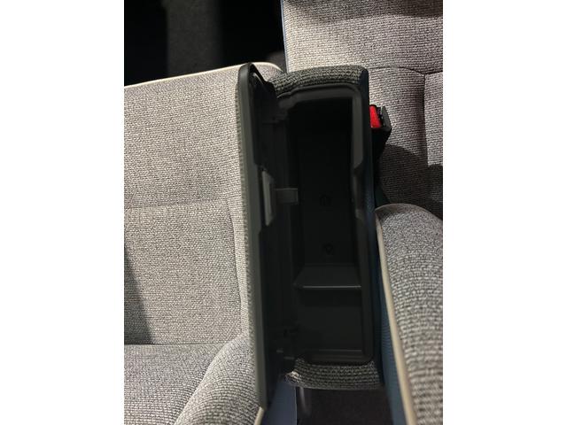 ムーヴキャンバスストライプスＧナビ　ドラレコ　電動パーキング　プッシュボタンスタ−ト　両側電動スライドドア　衝突被害軽減ブレーキ　コ−ナ−センサ−　アイドリングストップ機能　シ−トヒ−タ−　パノラマモニタ−　ＬＥＤヘッドライト（奈良県）の中古車