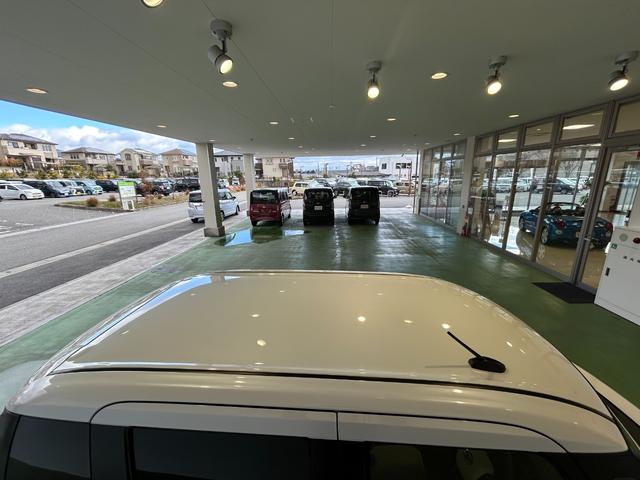 ムーヴキャンバスストライプスＧナビ　ドラレコ　電動パーキング　プッシュボタンスタ−ト　両側電動スライドドア　衝突被害軽減ブレーキ　コ−ナ−センサ−　アイドリングストップ機能　シ−トヒ−タ−　パノラマモニタ−　ＬＥＤヘッドライト（奈良県）の中古車