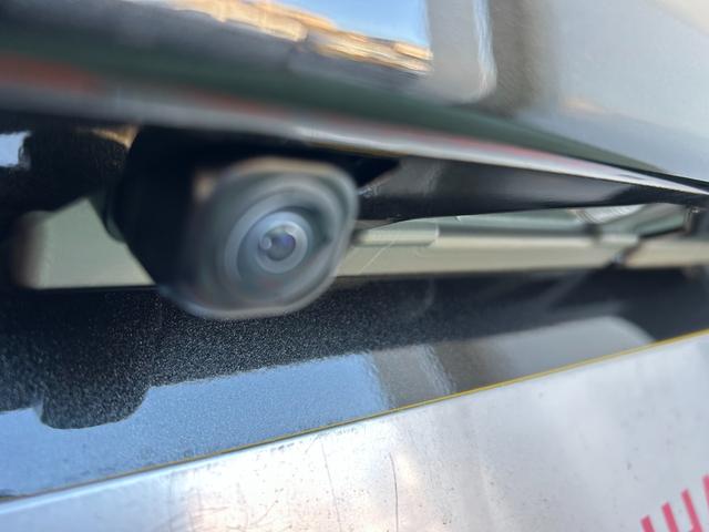 タントカスタムＸディスプレイオーディオ　電動パーキング　衝突被害軽減ブレーキ　コ−ナ−センサ−　アイドリングストップ機能　シ−トヒ−タ−　両側電動スライドドア　バックカメラ　プッシュボタンスタ−ト　ＬＥＤヘッドライト（奈良県）の中古車