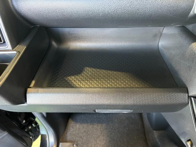 タントカスタムＸディスプレイオーディオ　電動パーキング　衝突被害軽減ブレーキ　コ−ナ−センサ−　アイドリングストップ機能　シ−トヒ−タ−　両側電動スライドドア　バックカメラ　プッシュボタンスタ−ト　ＬＥＤヘッドライト（奈良県）の中古車