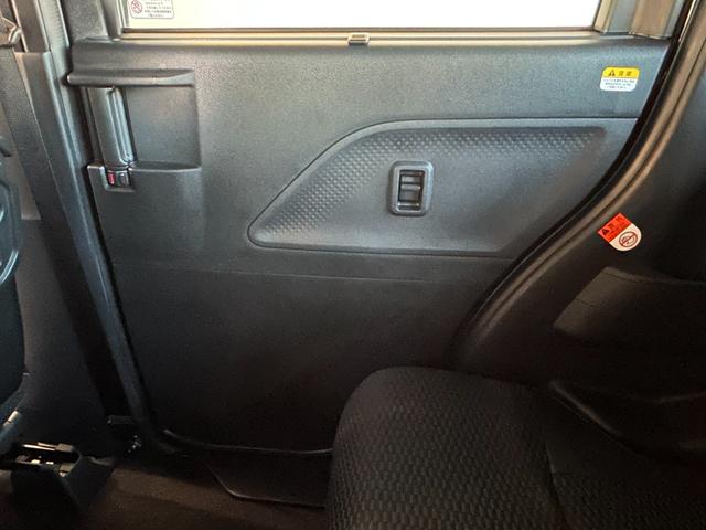 タントカスタムＸディスプレイオーディオ　電動パーキング　衝突被害軽減ブレーキ　コ−ナ−センサ−　アイドリングストップ機能　シ−トヒ−タ−　両側電動スライドドア　バックカメラ　プッシュボタンスタ−ト　ＬＥＤヘッドライト（奈良県）の中古車