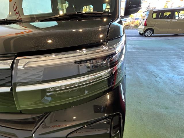 タントカスタムＸディスプレイオーディオ　電動パーキング　衝突被害軽減ブレーキ　コ−ナ−センサ−　アイドリングストップ機能　シ−トヒ−タ−　両側電動スライドドア　バックカメラ　プッシュボタンスタ−ト　ＬＥＤヘッドライト（奈良県）の中古車