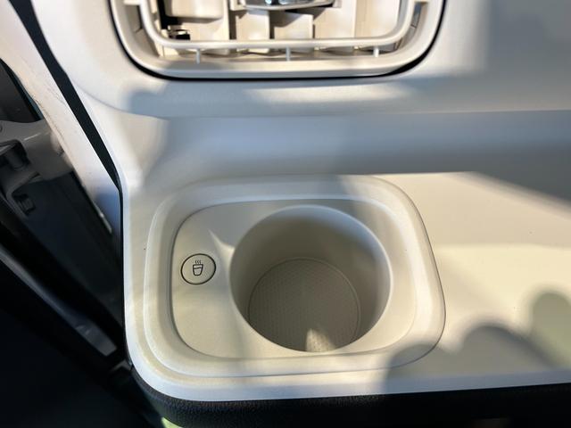 ムーヴキャンバスストライプスGナビ ドラレコ 電動パーキング プッシュボタンスタ−ト 衝突被害軽減ブレーキ コ−ナ−センサ− アイドリングストップ機能 シ−トヒ−タ− パノラマモニタ−(奈良県)の中古車