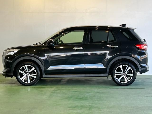 ロッキープレミアムＧパノラマモニタ−対応　プッシュボタンスタ−ト　衝突被害軽減ブレーキ　コ−ナ−センサ−　アイドリングストップ機能　シ−トヒ−タ−　電動パーキング　クル−ズコントロ−ル　ＬＥＤヘッドライト（奈良県）の中古車