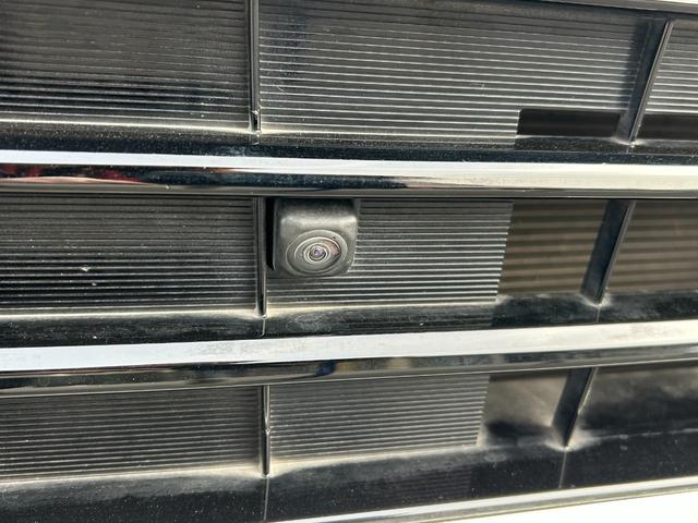 ロッキープレミアムＧパノラマモニタ−対応　プッシュボタンスタ−ト　衝突被害軽減ブレーキ　コ−ナ−センサ−　アイドリングストップ機能　シ−トヒ−タ−　電動パーキング　クル−ズコントロ−ル　ＬＥＤヘッドライト（奈良県）の中古車