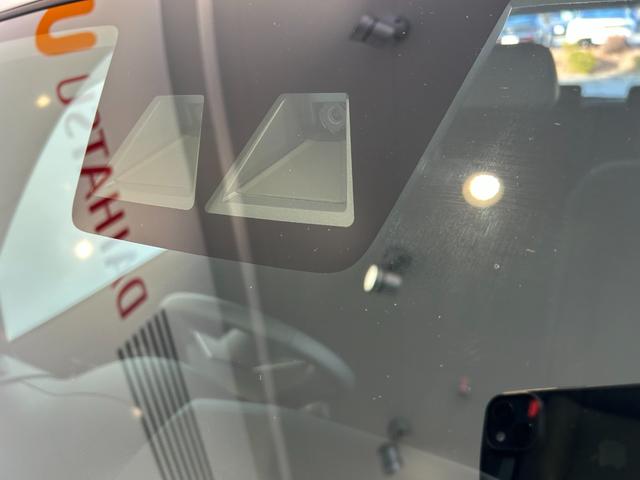 トールカスタムG ターボバックカメラ対応 衝突被害軽減ブレーキ 両側電動スライドドア プッシュボタンスタ−ト 衝突被害軽減ブレーキ アイドリングストップ機能 コ−ナ−センサ− 電動パーキング 全車速追従機能付ACC(奈良県)の中古車