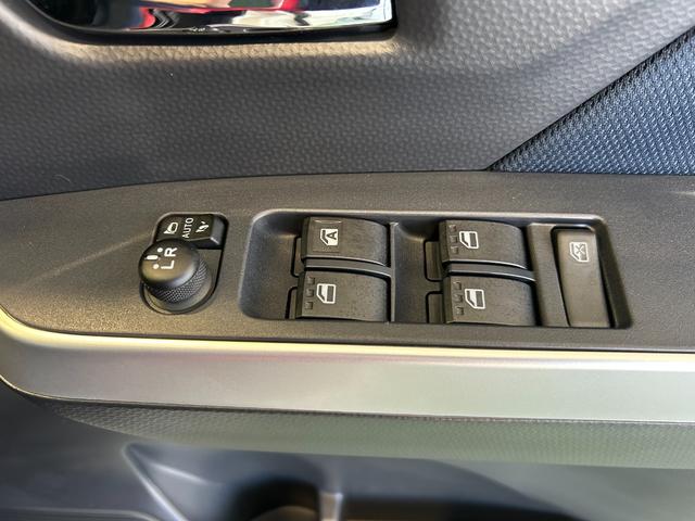 トールカスタムG ターボバックカメラ対応 衝突被害軽減ブレーキ 両側電動スライドドア プッシュボタンスタ−ト 衝突被害軽減ブレーキ アイドリングストップ機能 コ−ナ−センサ− 電動パーキング 全車速追従機能付ACC(奈良県)の中古車