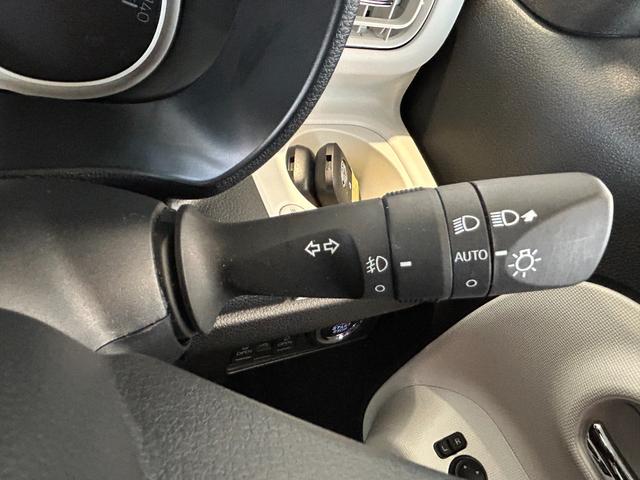 ムーヴキャンバスストライプスGディスプレイオーディオ 電動パーキング 両側電動スライドドア プッシュボタンスタ−ト 衝突被害軽減ブレーキ コ−ナ−センサ− アイドリングストップ機能 シ−トヒ−タ− パノラマモニタ−(奈良県)の中古車