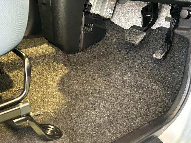 ムーヴキャンバスストライプスGディスプレイオーディオ 電動パーキング 両側電動スライドドア プッシュボタンスタ−ト 衝突被害軽減ブレーキ コ−ナ−センサ− アイドリングストップ機能 シ−トヒ−タ− パノラマモニタ−(奈良県)の中古車