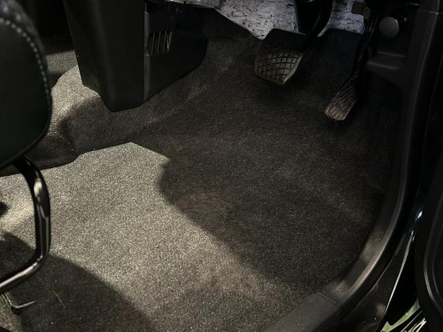 タントカスタムＲＳ４ＷＤ　タ−ボ　ナビ　ドラレコ　ＥＴＣ　電動パーキング　プッシュボタンスタ−ト　両側電動スライドドア　コ−ナ−センサ−　衝突被害軽減ブレーキ　アイドリングストップ機能　シ−トヒ−タ−　パノラマモニタ−（奈良県）の中古車