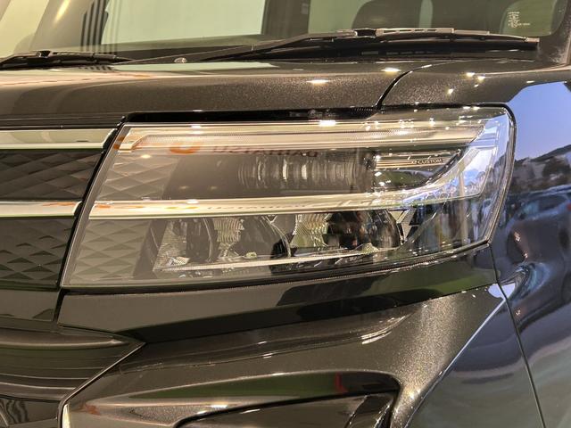 タントカスタムＲＳ４ＷＤ　タ−ボ　ナビ　ドラレコ　ＥＴＣ　電動パーキング　プッシュボタンスタ−ト　両側電動スライドドア　コ−ナ−センサ−　衝突被害軽減ブレーキ　アイドリングストップ機能　シ−トヒ−タ−　パノラマモニタ−（奈良県）の中古車