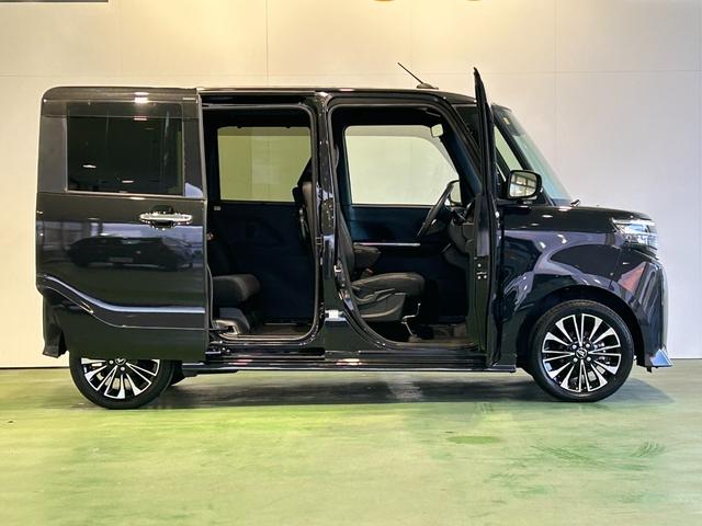 タントカスタムＲＳ４ＷＤ　タ−ボ　ナビ　ドラレコ　ＥＴＣ　電動パーキング　プッシュボタンスタ−ト　両側電動スライドドア　コ−ナ−センサ−　衝突被害軽減ブレーキ　アイドリングストップ機能　シ−トヒ−タ−　パノラマモニタ−（奈良県）の中古車