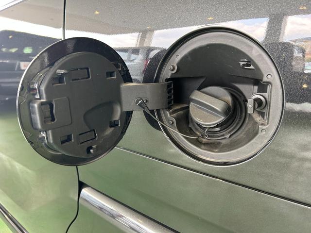 タントカスタムＲＳ４ＷＤ　タ−ボ　ナビ　ドラレコ　ＥＴＣ　電動パーキング　プッシュボタンスタ−ト　両側電動スライドドア　コ−ナ−センサ−　衝突被害軽減ブレーキ　アイドリングストップ機能　シ−トヒ−タ−　パノラマモニタ−（奈良県）の中古車