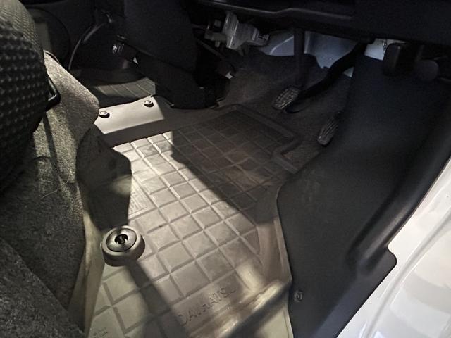 ハイゼットカーゴクルーズSAIIIナビ ドラレコ オ−トハイビ−ム アイドリングストップ機能 バックカメラ(奈良県)の中古車