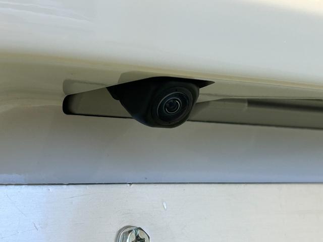 タントＸディスプレイオーディオ　衝突被害軽減ブレーキ　コ−ナ−センサ−　片側電動スライドドア　プッシュボタンスタ−ト　アイドリングストップ機能　シ−トヒ−タ−　バックカメラ　ＬＥＤヘッドライト（奈良県）の中古車