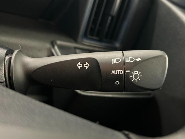 タントＸディスプレイオーディオ　衝突被害軽減ブレーキ　コ−ナ−センサ−　片側電動スライドドア　プッシュボタンスタ−ト　アイドリングストップ機能　シ−トヒ−タ−　バックカメラ　ＬＥＤヘッドライト（奈良県）の中古車