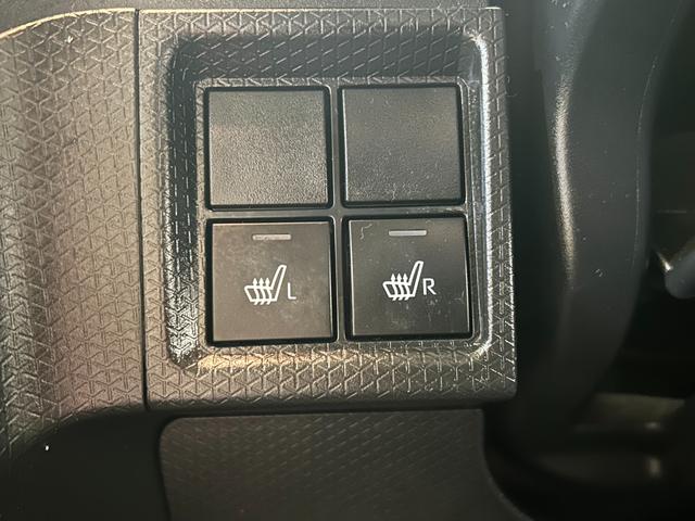 タントＸディスプレイオーディオ　衝突被害軽減ブレーキ　コ−ナ−センサ−　片側電動スライドドア　プッシュボタンスタ−ト　アイドリングストップ機能　シ−トヒ−タ−　バックカメラ　ＬＥＤヘッドライト（奈良県）の中古車