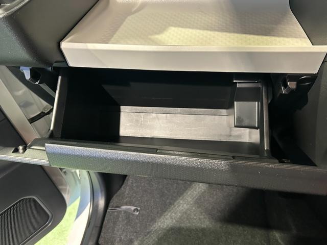 タントＸディスプレイオーディオ　衝突被害軽減ブレーキ　コ−ナ−センサ−　片側電動スライドドア　プッシュボタンスタ−ト　アイドリングストップ機能　シ−トヒ−タ−　バックカメラ　ＬＥＤヘッドライト（奈良県）の中古車