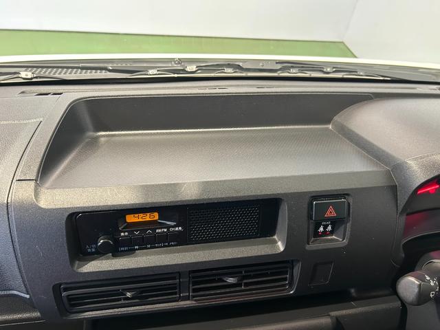 ハイゼットカーゴＤＸＡＭ／ＦＭラジオチューナー　衝突被害軽減ブレーキ　コ−ナ−センサ−　アイドリングストップ機能（奈良県）の中古車