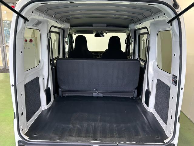 ハイゼットカーゴＤＸＡＭ／ＦＭラジオチューナー　衝突被害軽減ブレーキ　コ−ナ−センサ−　アイドリングストップ機能（奈良県）の中古車