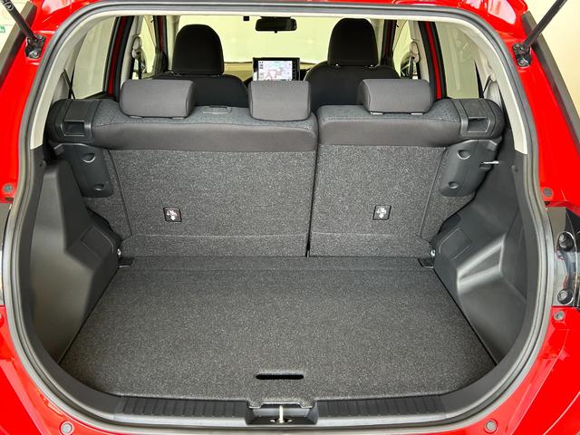 ロッキーＧナビ　ドラレコ　ＥＴＣ　全車速追従機能付ＡＣＣ　衝突被害軽減ブレーキ　コ−ナ−センサ−　プッシュボタンスタ−ト　シ−トヒ−タ−　アイドリングストップ機能　バックカメラ　ＬＥＤヘッドライト（奈良県）の中古車