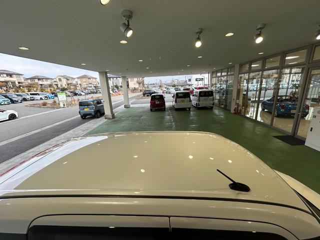 トールカスタムG ターボバックカメラ対応 衝突被害軽減ブレーキ クル−ズコントロ−ル 両側電動スライドドア アイドリングストップ機能 電動パーキング プッシュボタンスタ−ト LEDヘッドライト(奈良県)の中古車