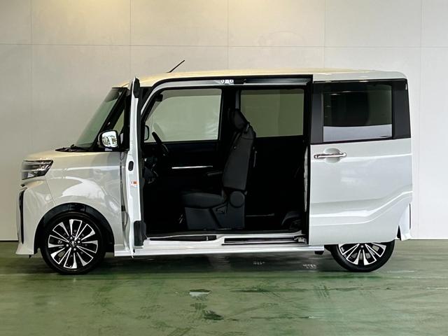 タントカスタムＲＳナビ　ドラレコ　ＥＴＣ　全車速追従機能付ＡＣＣ　衝突被害軽減ブレーキ　コ−ナ−センサ−　電動パーキング　両側パワスラ　プッシュボタンスタ−ト　アイドリングストップ機能　シ−トヒ−タ−　バックカメラ（奈良県）の中古車