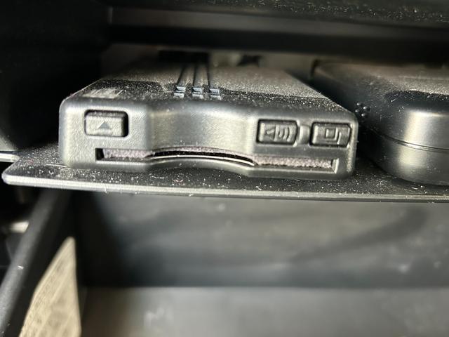 タフトＧナビ　ドラレコ　ＥＴＣ　衝突被害軽減ブレーキ　コ−ナ−センサ−　アイドリングストップ機能　フロントシ−トヒ−タ−　プッシュボタンスタ−ト　電動パーキング　バックカメラ（奈良県）の中古車