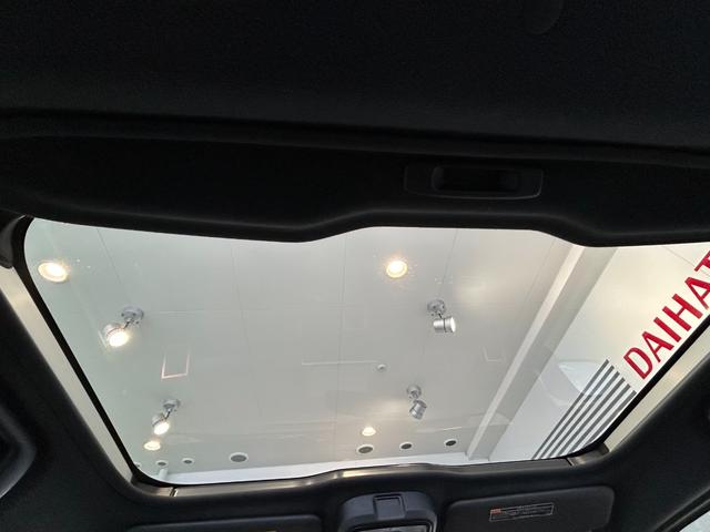 タフトＧナビ　ドラレコ　ＥＴＣ　衝突被害軽減ブレーキ　コ−ナ−センサ−　アイドリングストップ機能　フロントシ−トヒ−タ−　プッシュボタンスタ−ト　電動パーキング　バックカメラ（奈良県）の中古車