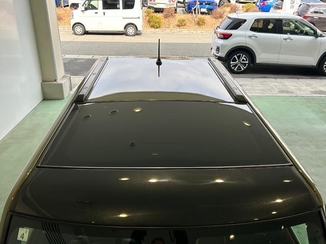 タフトＧナビ　ドラレコ　ＥＴＣ　衝突被害軽減ブレーキ　コ−ナ−センサ−　アイドリングストップ機能　フロントシ−トヒ−タ−　プッシュボタンスタ−ト　電動パーキング　バックカメラ（奈良県）の中古車