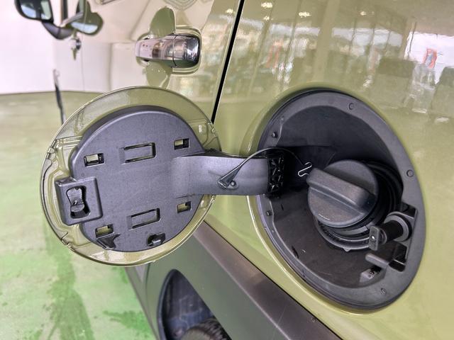 タフトＧナビ　ドラレコ　ＥＴＣ　衝突被害軽減ブレーキ　コ−ナ−センサ−　アイドリングストップ機能　フロントシ−トヒ−タ−　プッシュボタンスタ−ト　電動パーキング　バックカメラ（奈良県）の中古車